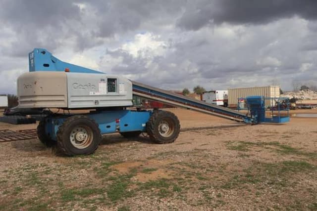 Image of Genie S-80 equipment image 2