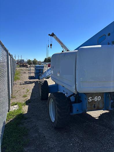Image of Genie S60 equipment image 4