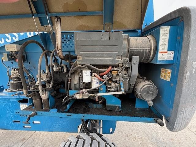 Image of Genie S65 equipment image 1