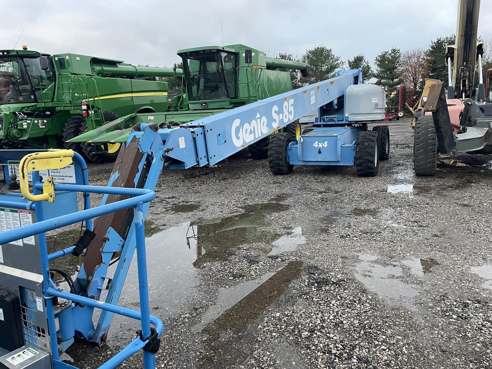 Main image Genie S-85