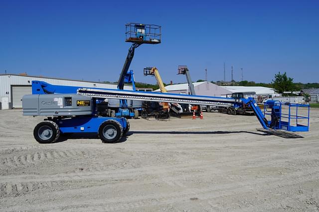 Image of Genie S-85 equipment image 2