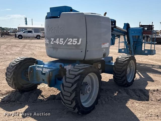 Image of Genie Z-45/25 equipment image 4