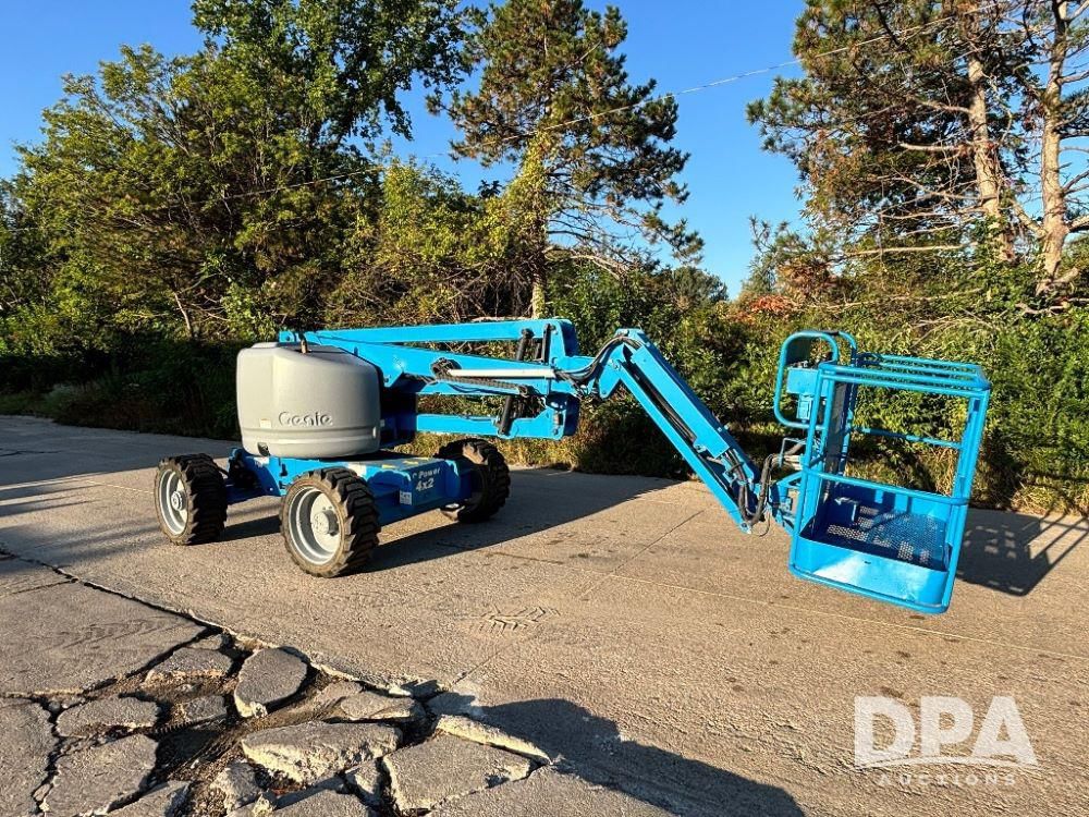 2008 Genie Z-45 Equipment Image0