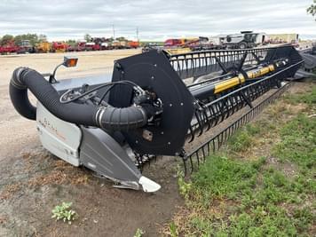 Main image Gleaner 8200