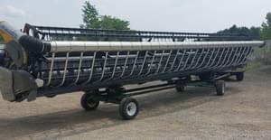 2008 Gleaner 8200 Image