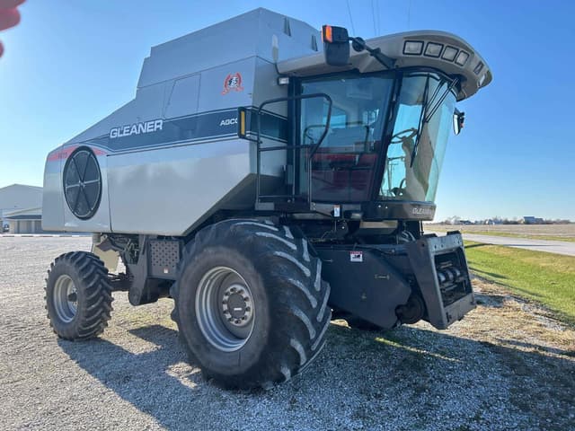 Image of Gleaner R75 equipment image 1