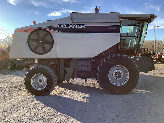 Image of Gleaner R75 equipment image 1