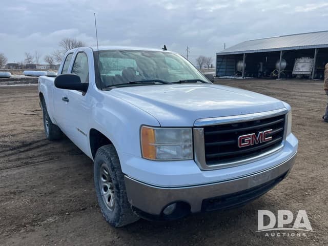 Image of GMC 1500 equipment image 3