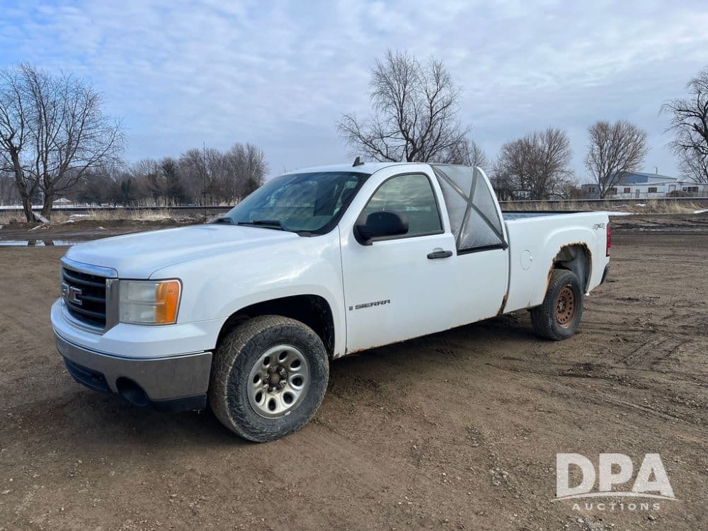 Image of GMC 1500 Primary image