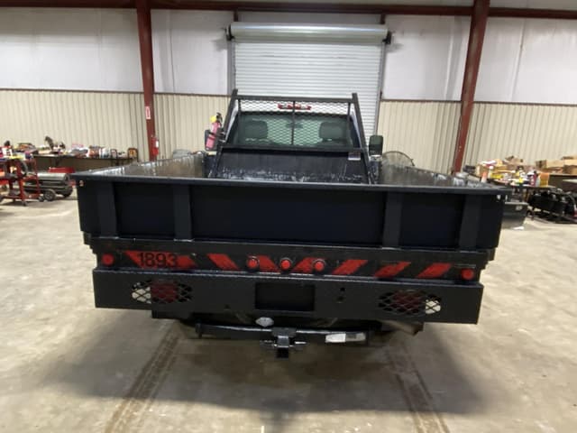 Image of GMC 2500HD equipment image 4