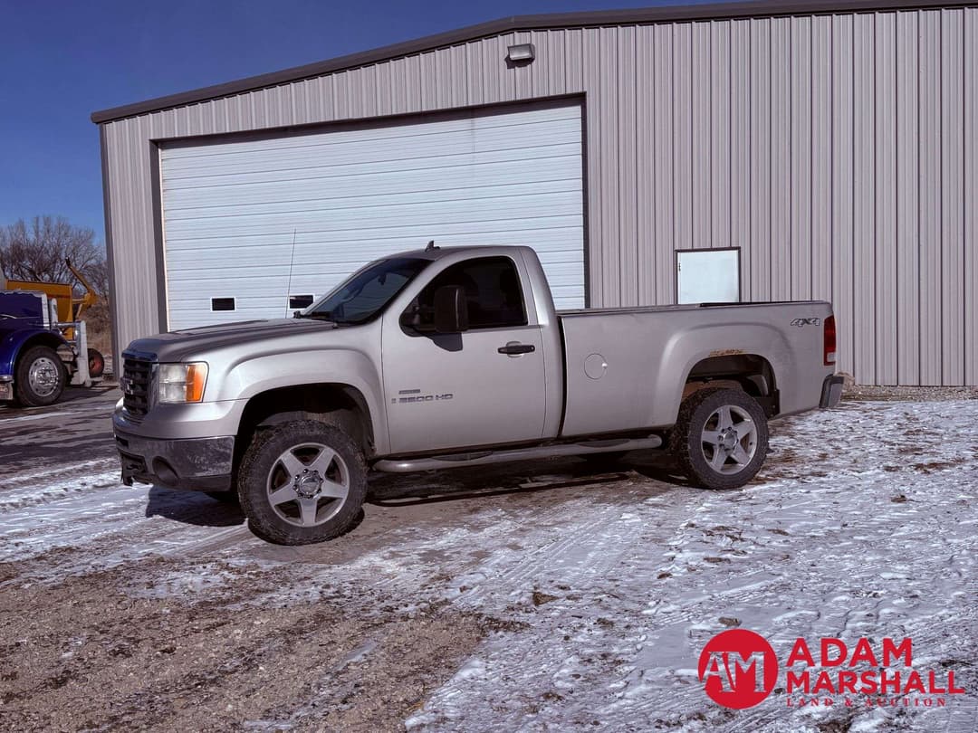 Image of GMC 2500HD Primary image