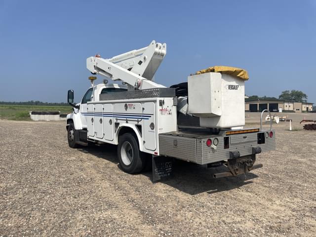 Image of GMC 7500 equipment image 2