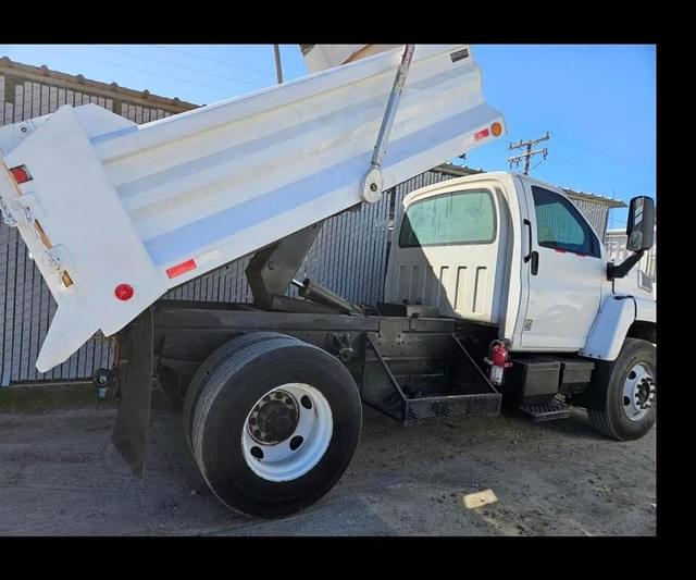 Image of GMC 7500 equipment image 3