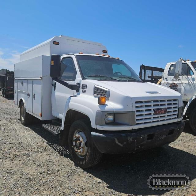 Image of GMC C4500 equipment image 4