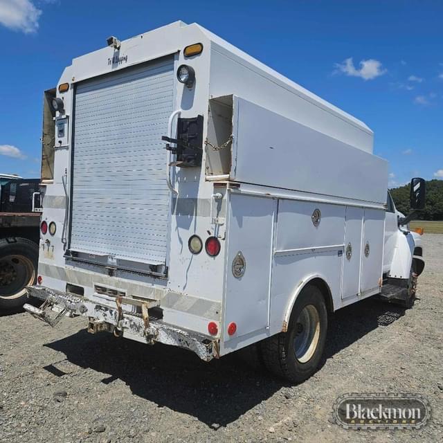Image of GMC C4500 equipment image 3
