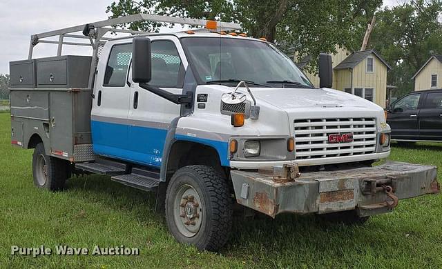 Image of GMC C4500 equipment image 2