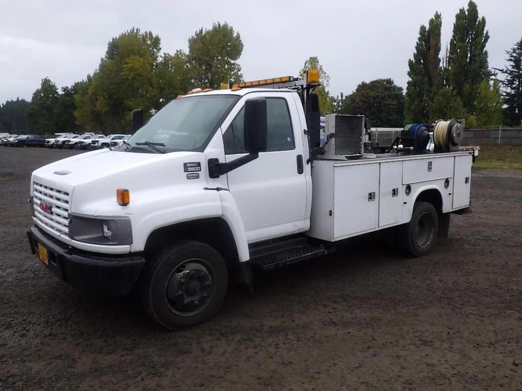 Image of GMC C5500 Primary image