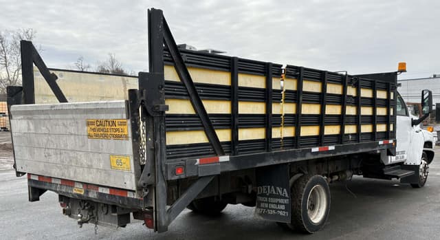 Image of GMC C5500 equipment image 4