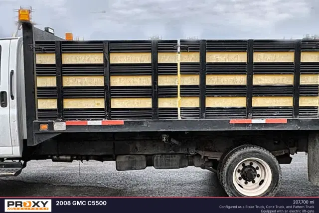 Image of GMC C5500 equipment image 1