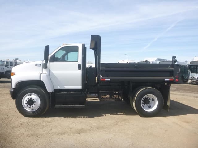 Image of GMC C6500 equipment image 4