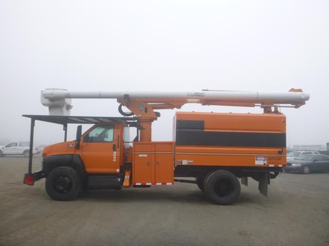 Image of GMC C7500 equipment image 4