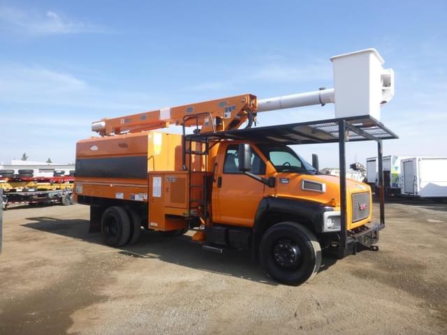 Image of GMC C7500 equipment image 1