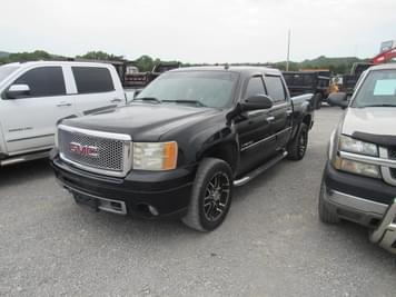 Main image GMC DENALI HD