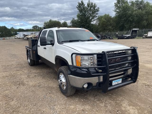 Image of GMC 3500 equipment image 3