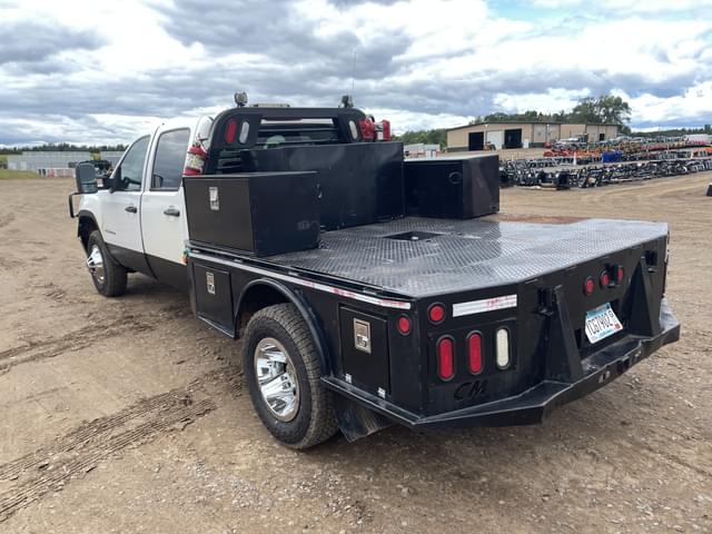 Image of GMC 3500 equipment image 1