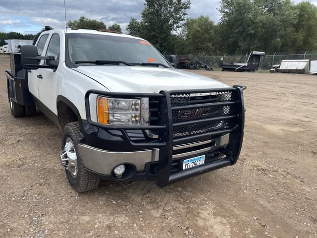 Image of GMC 3500 equipment image 4