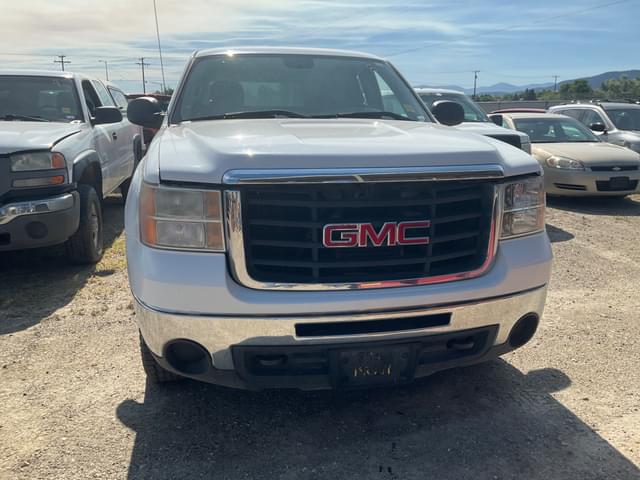 Image of GMC 2500HD equipment image 1