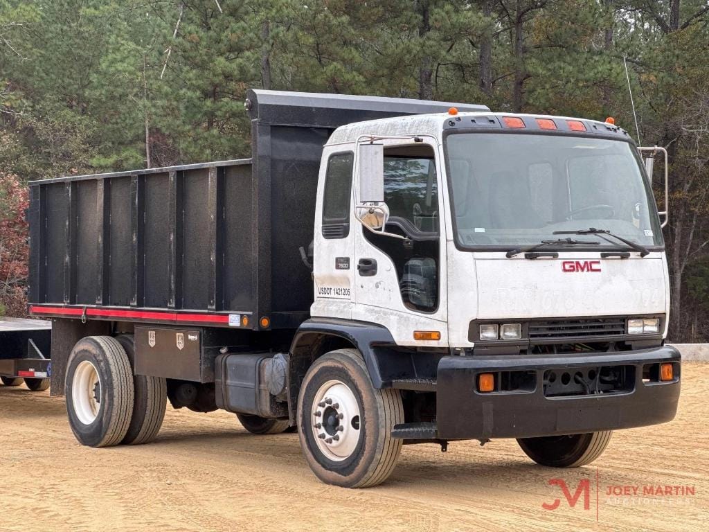 2008 GMC T7500 Equipment Image0