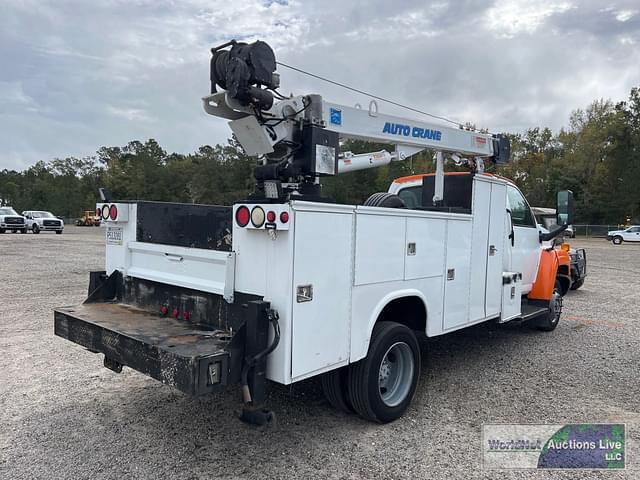 Image of GMC TopKick C4500 equipment image 3