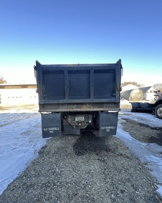 Image of GMC Topkick C8500 equipment image 2