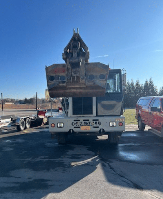 Image of Gradall XL4100 equipment image 4