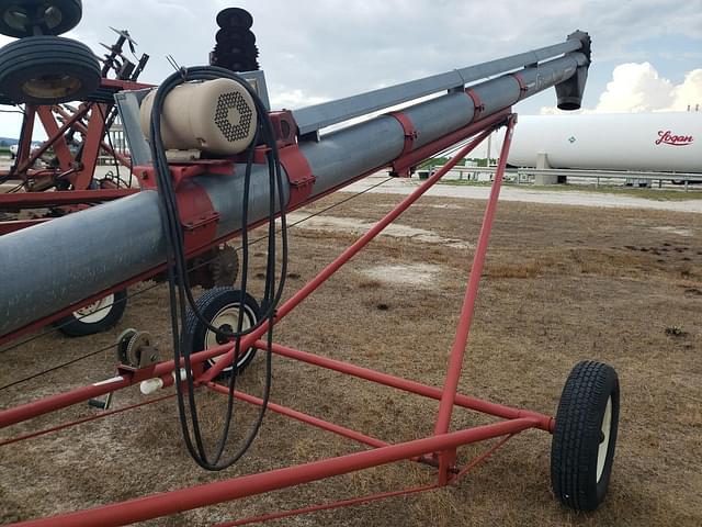 Image of Grain King 10x31 equipment image 4