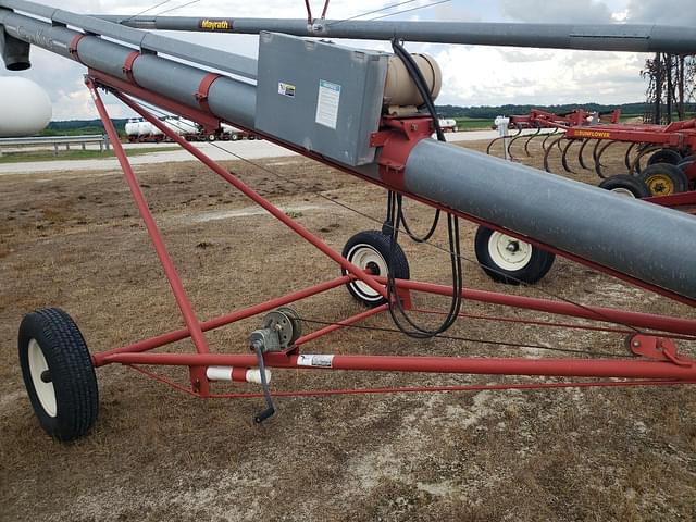 Image of Grain King 10x31 equipment image 3
