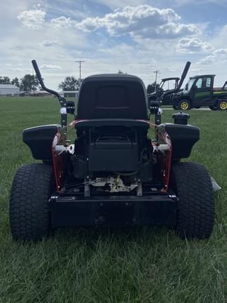 Image of Gravely ZT2548XL equipment image 4