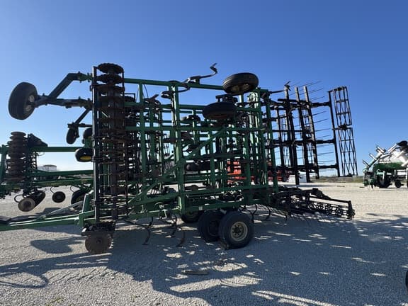 Image of Great Plains 8544 equipment image 1