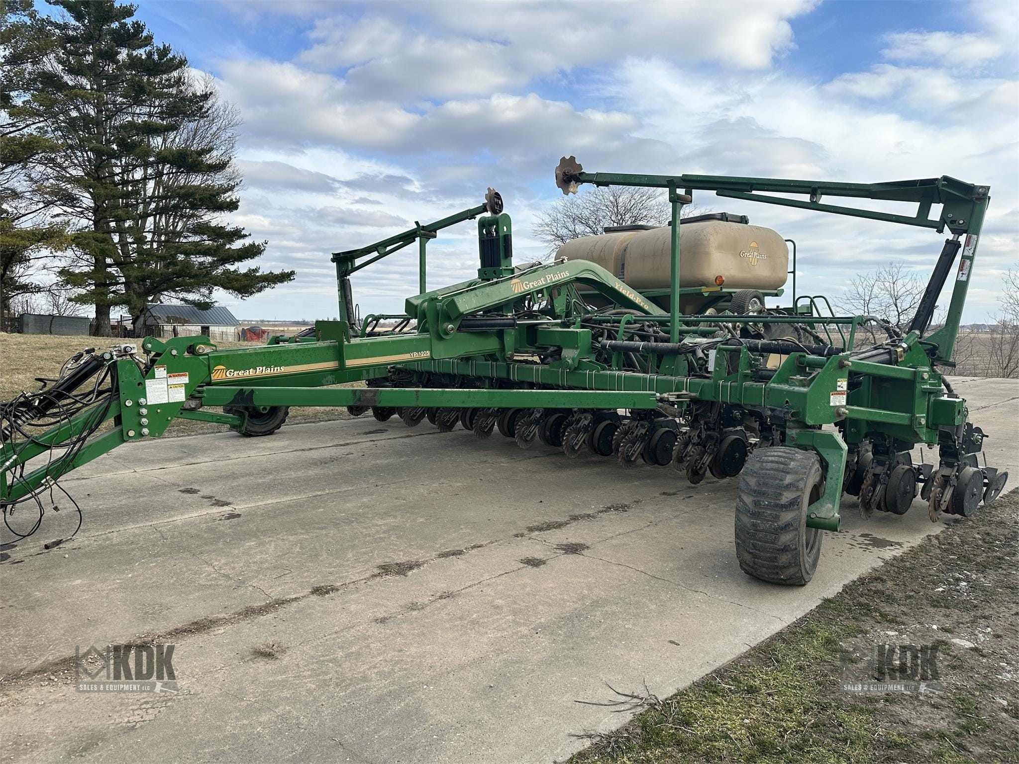 2008 Great Plains YP1225 Equipment Image0