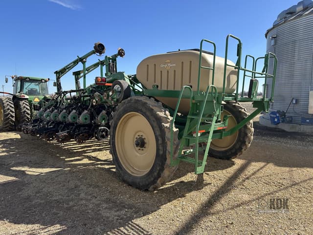 Image of Great Plains YP1225 equipment image 1