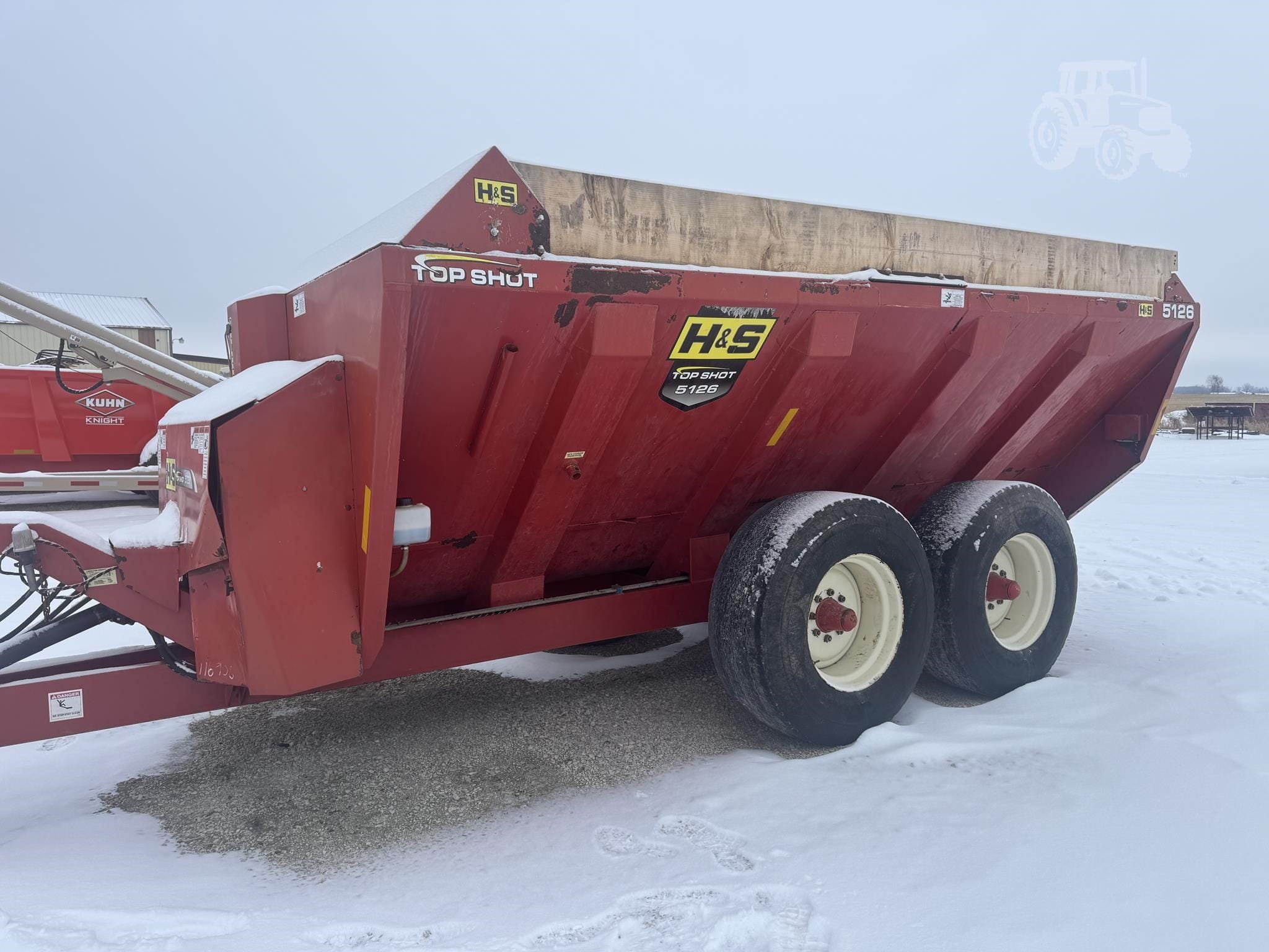 2008 H&S 5126 Equipment Image0