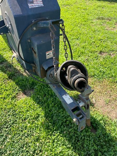 Image of Harvest International H1072 equipment image 3