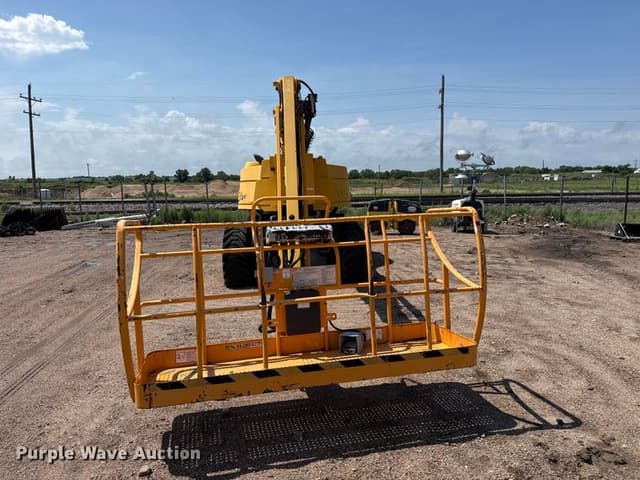 Image of Haulotte HA130JRT equipment image 1