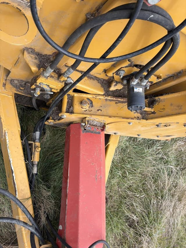 Image of Haybuster 2650 equipment image 3