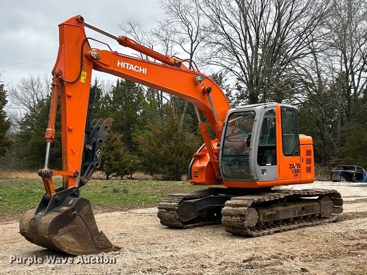2008 Hitachi ZX135US Equipment Image0