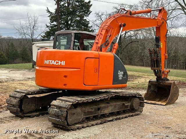 Image of Hitachi ZX135US equipment image 4