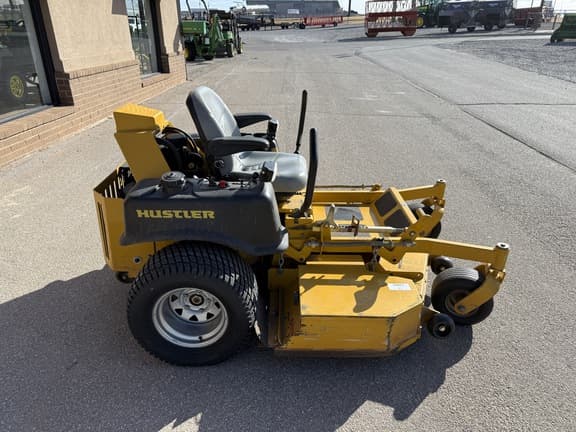 Image of Hustler Super Z equipment image 1