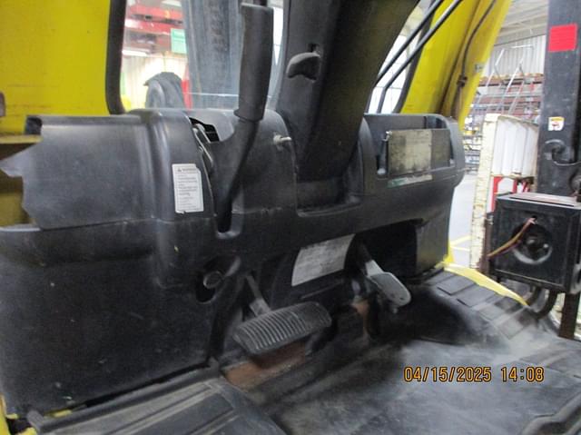 Image of Hyster H90FT equipment image 4