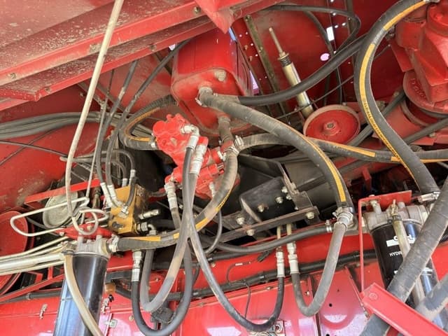 Image of Case IH 2588 equipment image 4
